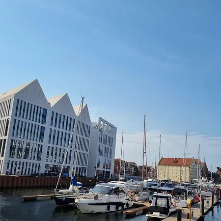 Uroczy Apartament W Samym Centrum Gdanska , Bezplatne Miejsce Parkingowe.